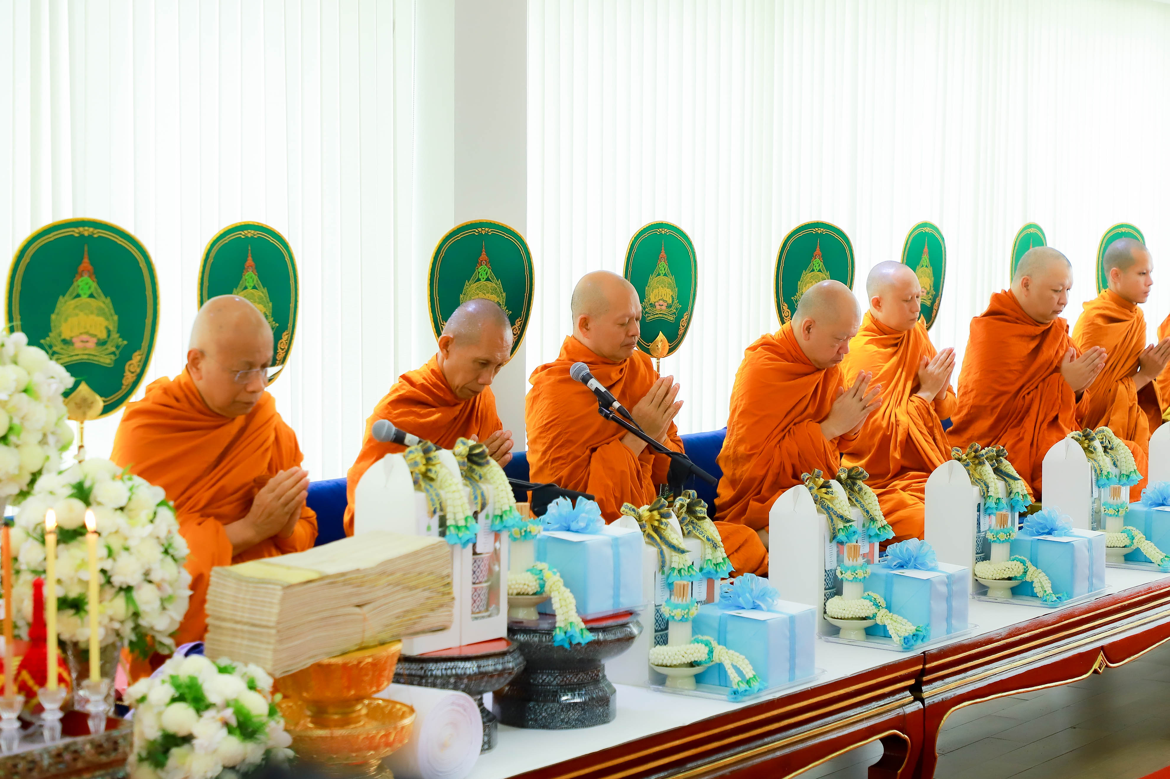 title - ส.ป.ก. เข้าร่วมพิธีเจริญพระพุทธมนต์บำเพ็ญพระราชกุศล ถวายความอาลัยแด่ สมเด็จพระนางเจ้าสิริกิติ์ พระบรมราชินีนาถ พระบรมราชชนนีพันปีหลวง และสมเด็จพระเจ้าลูกเธอ เจ้าฟ้าพัชรกิติยาภา นเรนทิราเทพยวดี กรมหลวงราชสาริณีสิริพัชร มหาวัชรราชธิดา
